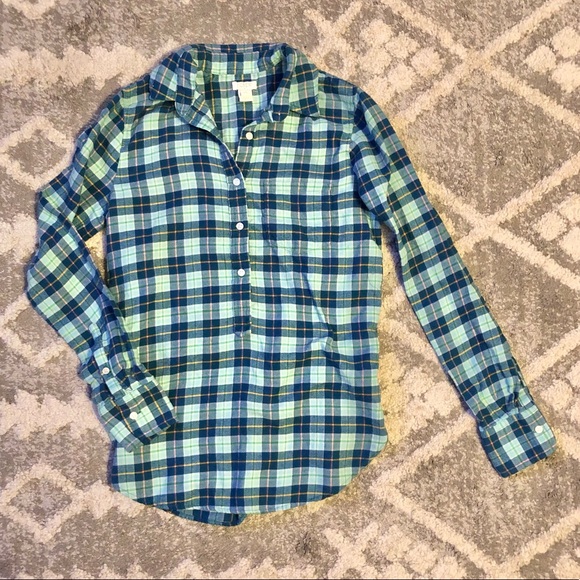 J. Crew size XXS flannel type checkered and button up top - Picture 1 of 6